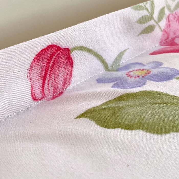 91家纺网 家纺一手货源 找家纺 雨彤家纺 2025新款小清新斜纹印花双人枕套 瑰丽山茶