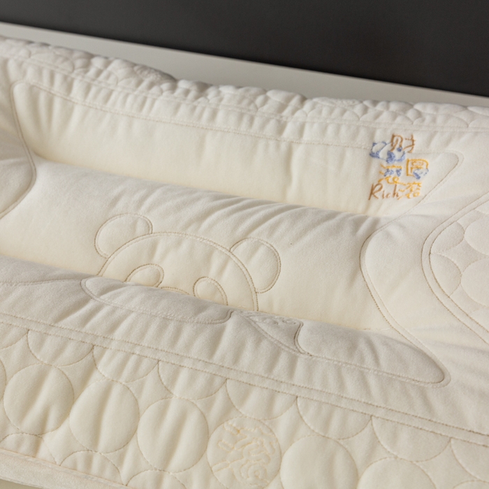 91家纺网 家纺一手货源 找家纺 小米枕芯 2025新款亲肤舒适枕头枕芯-财源滚滚 财源滚滚-白粉