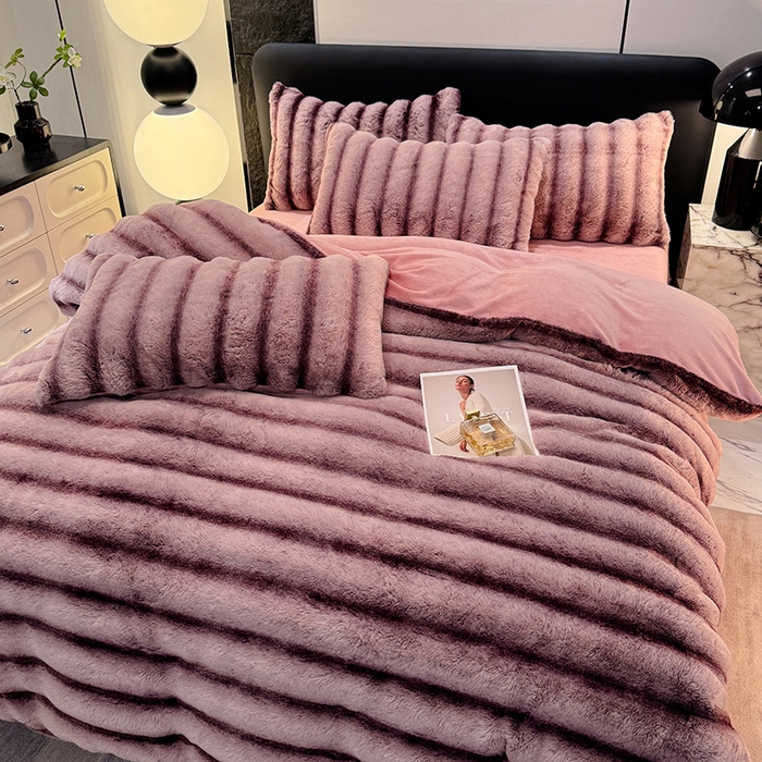 91家纺网 家纺一手货源 找家纺 （总）唐人居 2025新款兔毛绒牛奶绒四件套--条纹