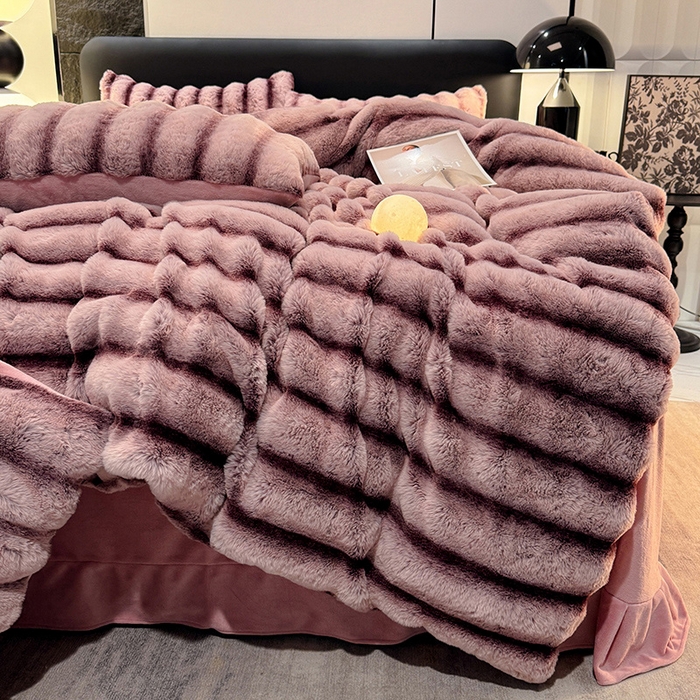 91家纺网 家纺一手货源 找家纺 （总）唐人居 2025新款兔毛绒牛奶绒四件套--条纹