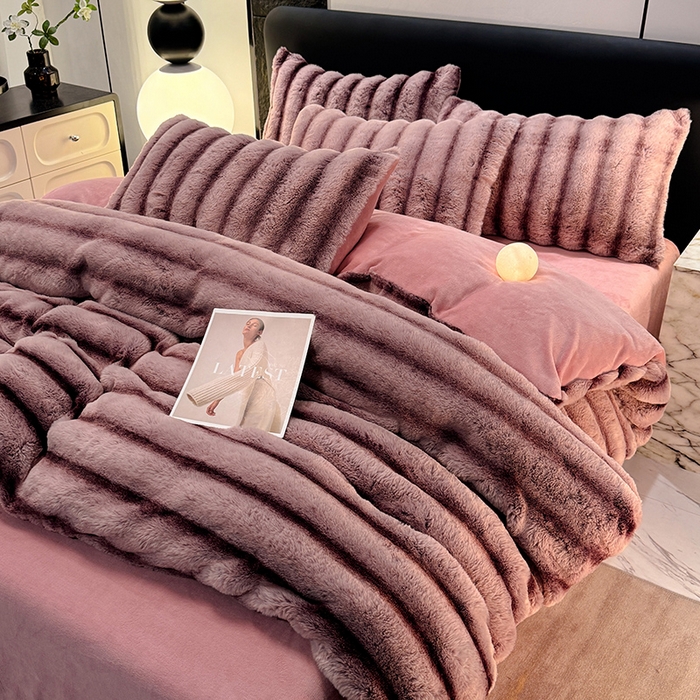 91家纺网 家纺一手货源 找家纺 （总）唐人居 2025新款兔毛绒牛奶绒四件套--条纹