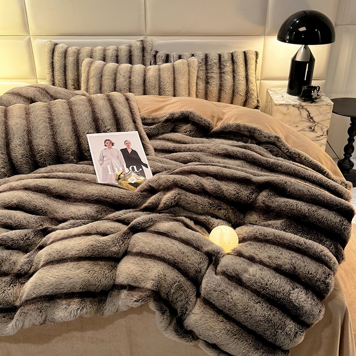 唐人居 2025新款兔毛绒牛奶绒四件套--条纹 条纹-卡其