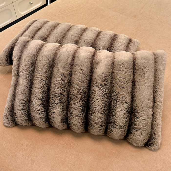 91家纺网 家纺一手货源 找家纺 唐人居 2025新款兔毛绒牛奶绒四件套--条纹 条纹-卡其