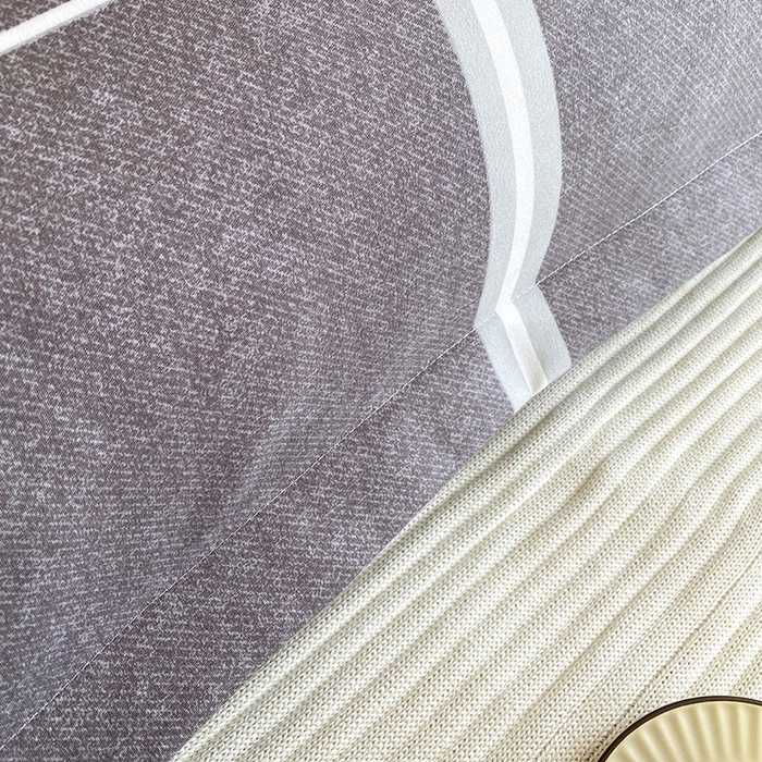 91家纺网 家纺一手货源 找家纺 雨彤家纺 2025新款小清新斜纹印花双人枕套 都市漫想