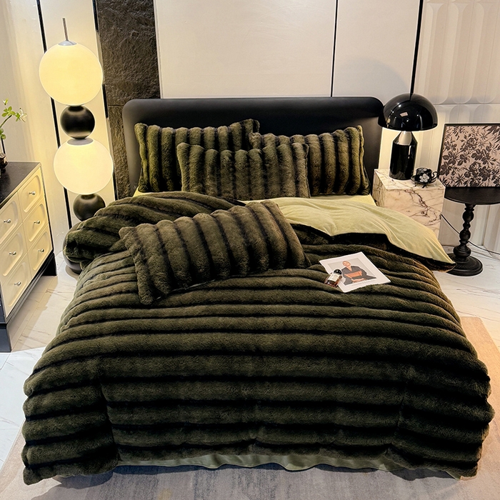 91家纺网 家纺一手货源 找家纺 唐人居 2025新款兔毛绒牛奶绒四件套--条纹 条纹-墨绿