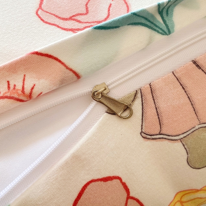 91家纺网 家纺一手货源 找家纺 雨彤家纺 2025新款小清新斜纹印花双人枕套 花间美好