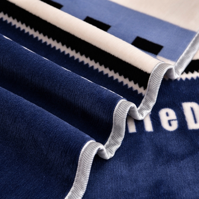 91家纺网 家纺一手货源 找家纺 芯诗曼2025新款8.5斤直播热款高克重牛奶绒法莱绒水晶金貂法莱绒四件套 发财鹿