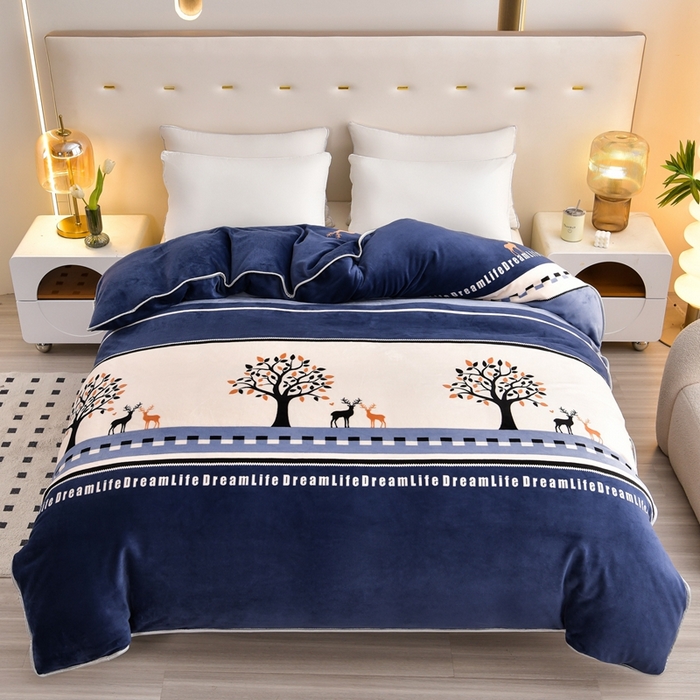 91家纺网 家纺一手货源 找家纺 芯诗曼2025新款8.5斤直播热款高克重牛奶绒法莱绒水晶金貂法莱绒四件套 发财鹿