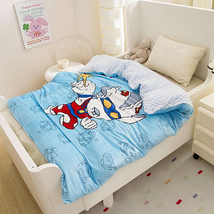 91家纺网 家纺一手货源 找家纺 萌宝家纺 2025新款可拆洗A类儿童豆豆绒大豆冬被儿童婴儿绒春秋被安抚被被子被芯 凹凸曼