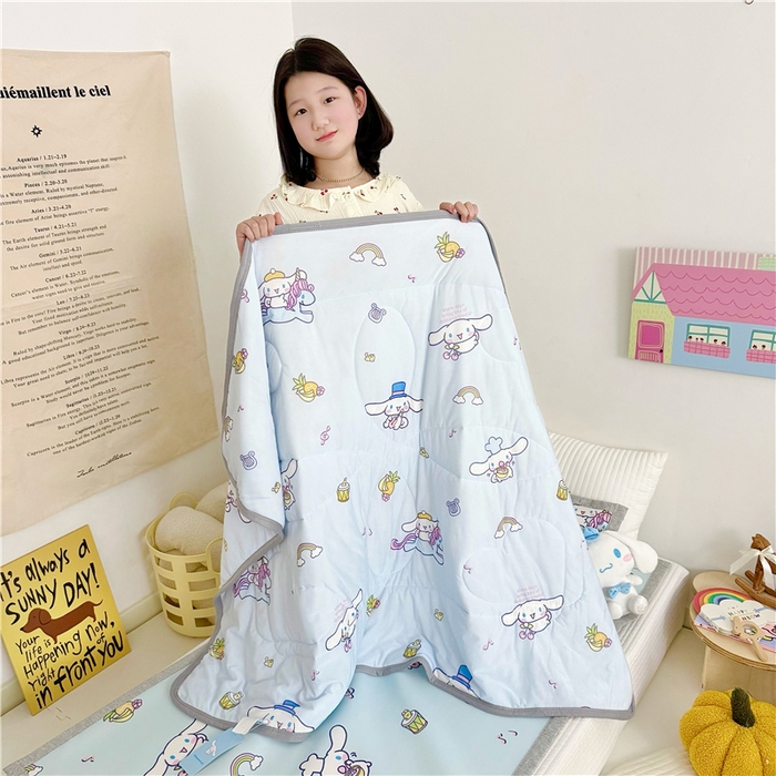 91家纺网 家纺一手货源 找家纺 萌宝家纺 2025新款三丽鸥凉感丝夏被凉席三件套幼儿园小学生宿舍系列 大耳狗