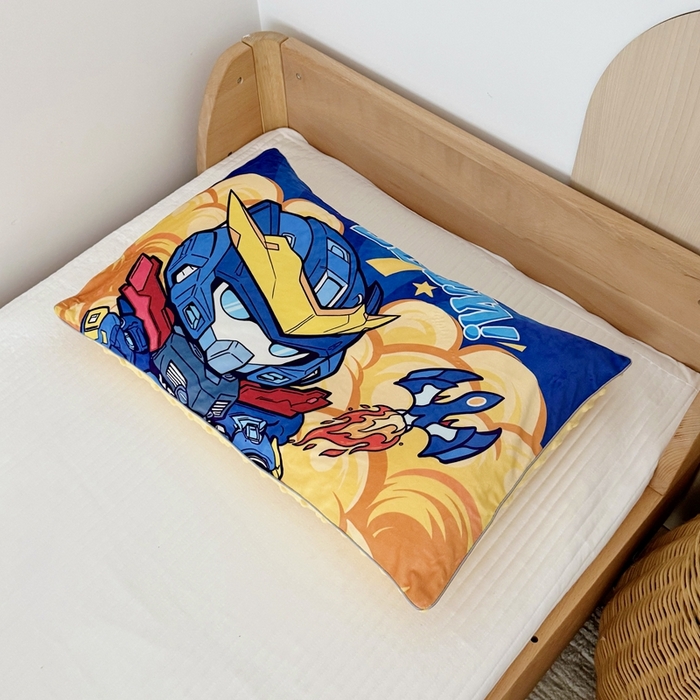 91家纺网 家纺一手货源 找家纺 萌宝家纺 2025新款大版儿童豆豆绒枕套幼儿园安抚枕头枕芯 机甲战士