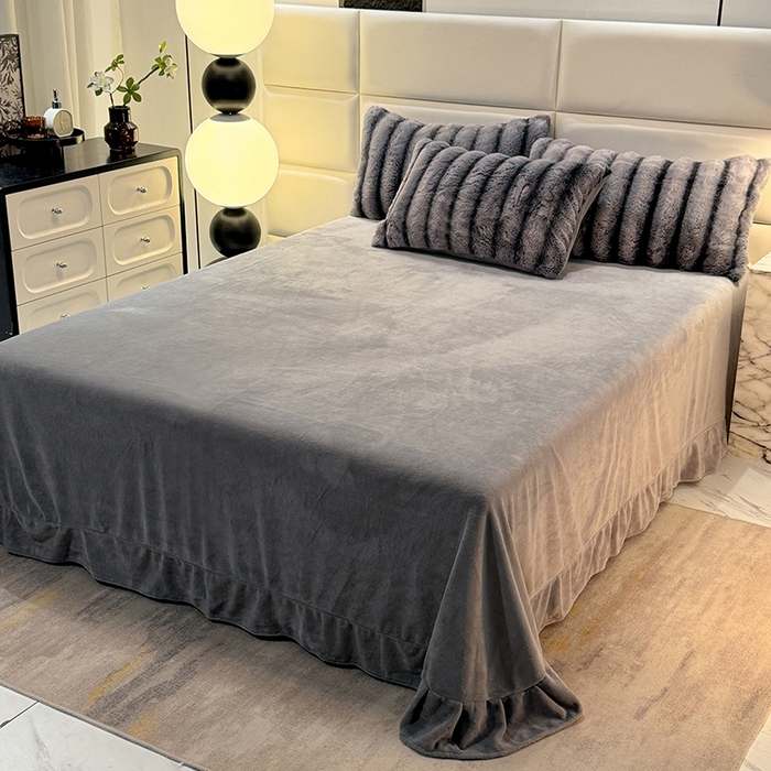 91家纺网 家纺一手货源 找家纺 唐人居 2025新款兔毛绒牛奶绒四件套--条纹 条纹-深灰