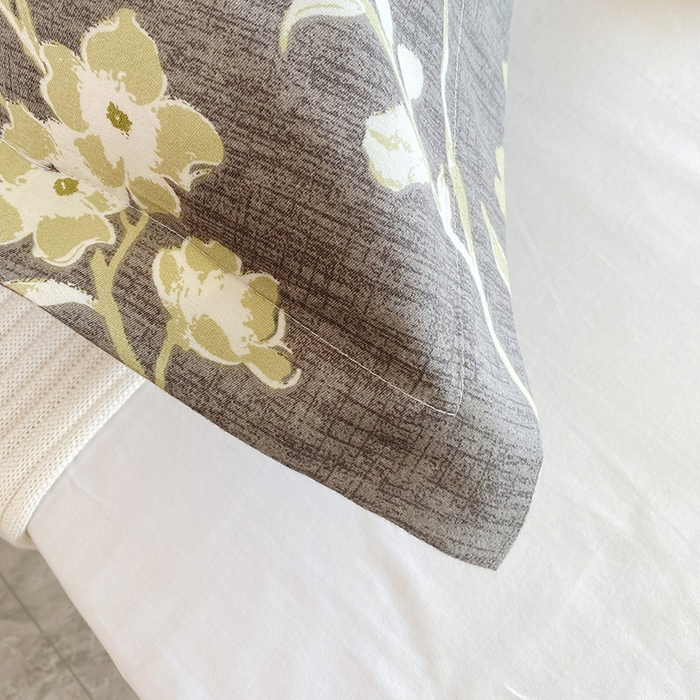 91家纺网 家纺一手货源 找家纺 雨彤家纺 2025新款小清新斜纹印花双人枕套 浅忆时光