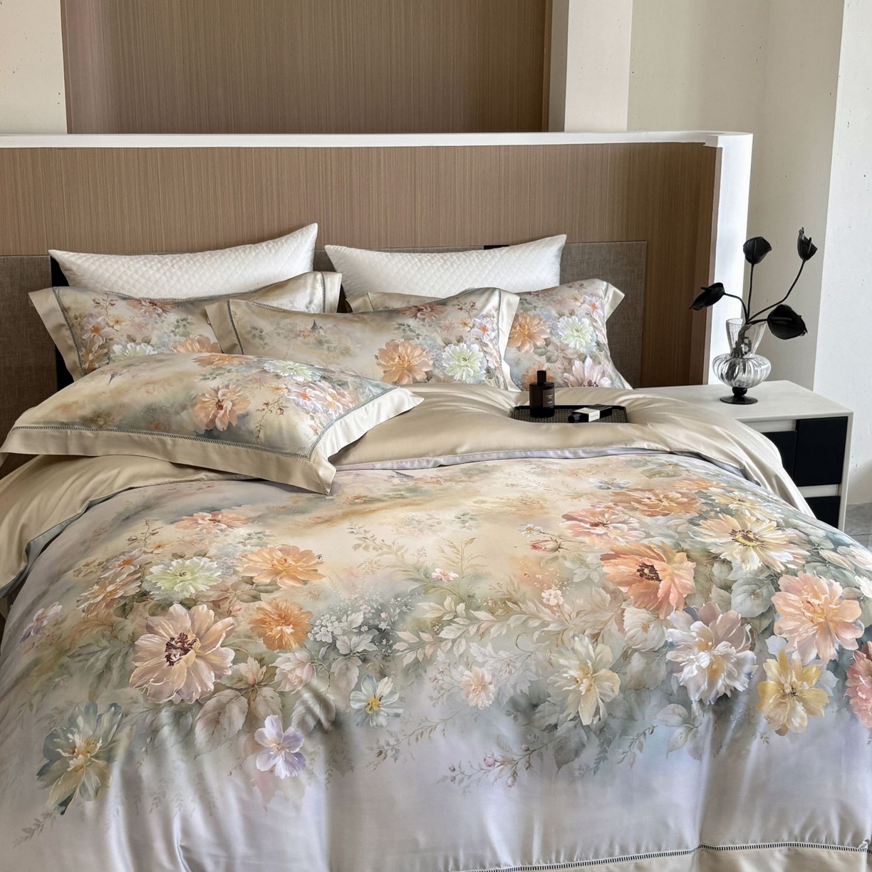 91家纺网 家纺一手货源 找家纺 佳汐蓝家纺 2025新款天丝棉数码印花镂空床盖款四件套 花间悦-绿