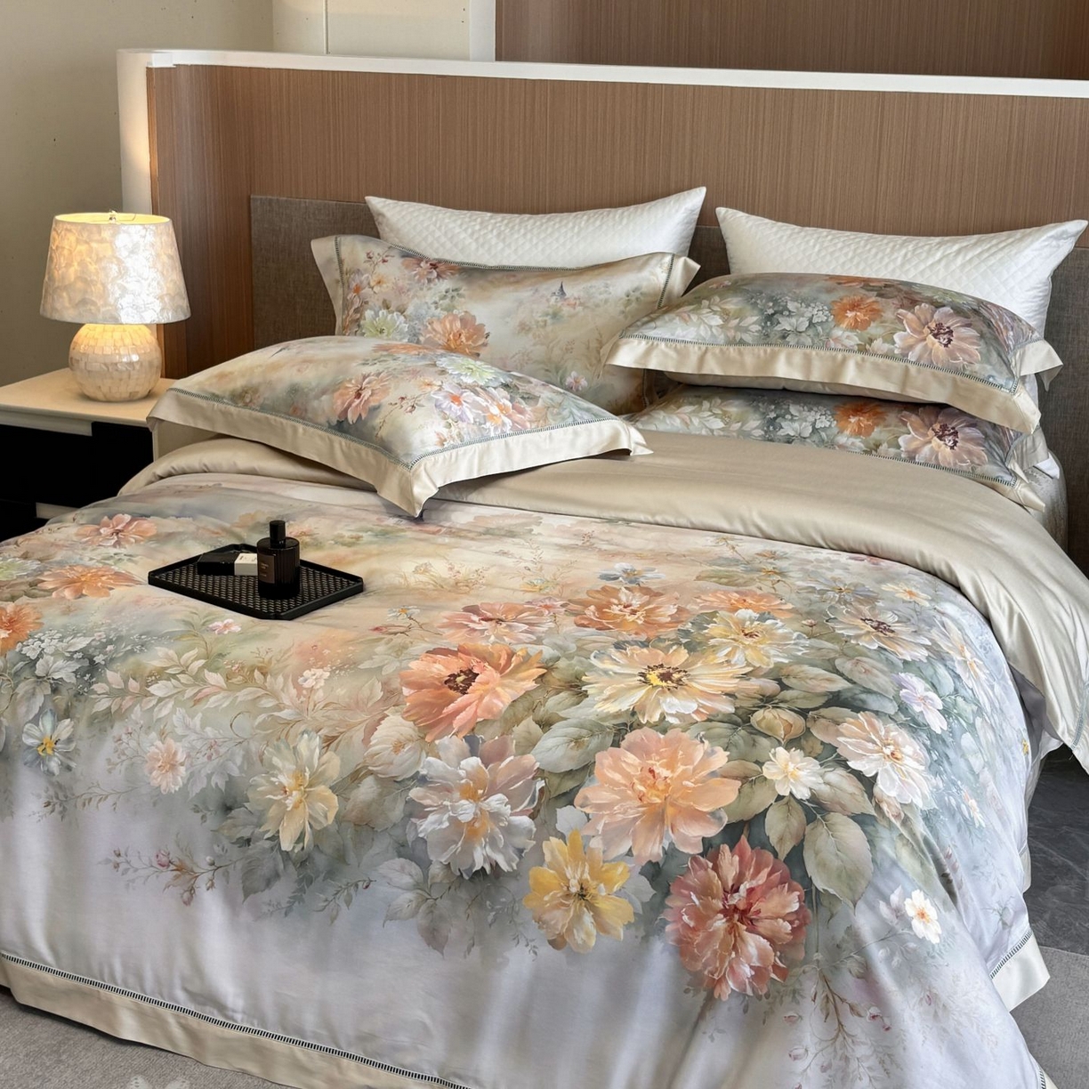 91家纺网 家纺一手货源 找家纺 佳汐蓝家纺 2025新款天丝棉数码印花镂空床盖款四件套 花间悦-绿