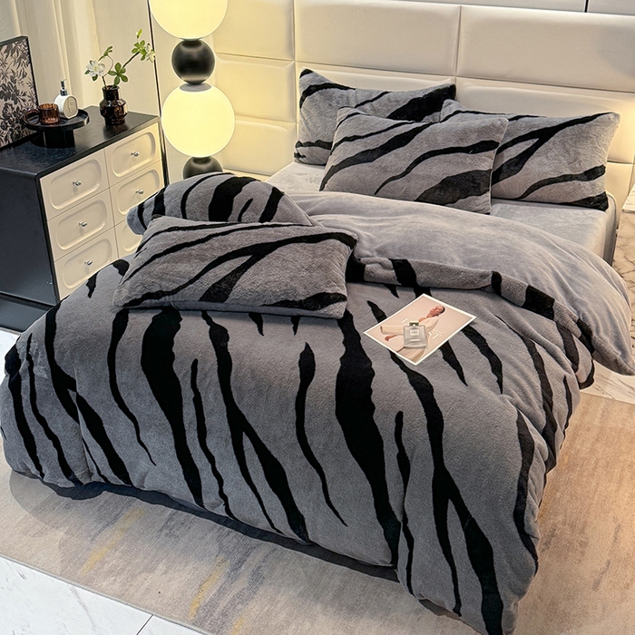 91家纺网 家纺一手货源 找家纺 （总）唐人居 2025新款兔毛绒牛奶绒四件套--斑马