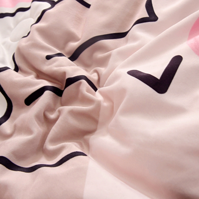 91家纺网 家纺一手货源 找家纺 萌宝家纺 2025新款可拆洗A类儿童豆豆绒大豆冬被儿童婴儿绒春秋被安抚被被子被芯 调皮女孩