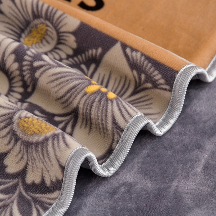 91家纺网 家纺一手货源 找家纺 芯诗曼2025新款8.5斤直播热款高克重牛奶绒法莱绒水晶金貂法莱绒四件套 繁花嫩叶