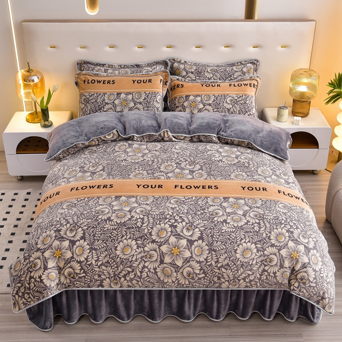 91家纺网 家纺一手货源 找家纺 芯诗曼2025新款8.5斤直播热款高克重牛奶绒法莱绒水晶金貂法莱绒四件套 繁花嫩叶