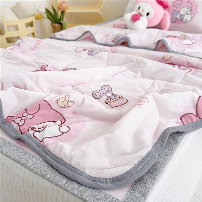 91家纺网 家纺一手货源 找家纺 萌宝家纺 2025新款三丽鸥凉感丝夏被凉席三件套幼儿园小学生宿舍系列 美乐蒂