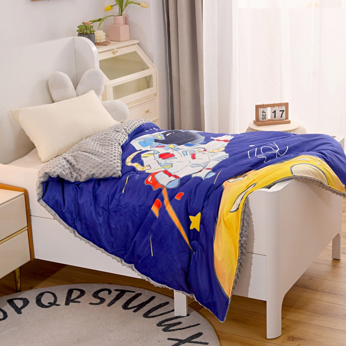 91家纺网 家纺一手货源 找家纺 萌宝家纺 2025新款可拆洗A类儿童豆豆绒大豆冬被儿童婴儿绒春秋被安抚被被子被芯 飞上太空