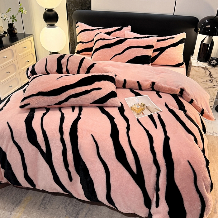 91家纺网 家纺一手货源 找家纺 唐人居 2025新款兔毛绒牛奶绒四件套--斑马 斑马-藕粉