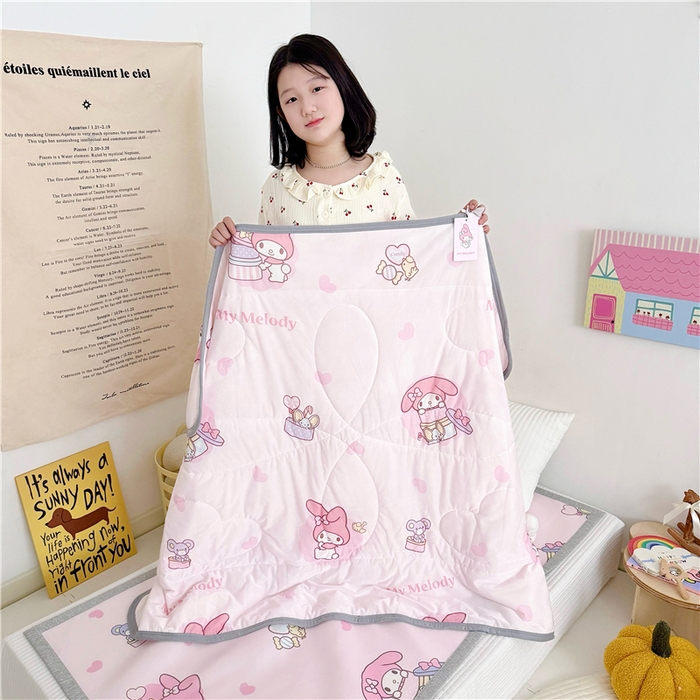 91家纺网 家纺一手货源 找家纺 萌宝家纺 2025新款三丽鸥凉感丝夏被凉席三件套幼儿园小学生宿舍系列 美乐蒂