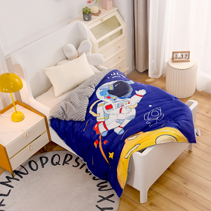 91家纺网 家纺一手货源 找家纺 萌宝家纺 2025新款可拆洗A类儿童豆豆绒大豆冬被儿童婴儿绒春秋被安抚被被子被芯 飞上太空