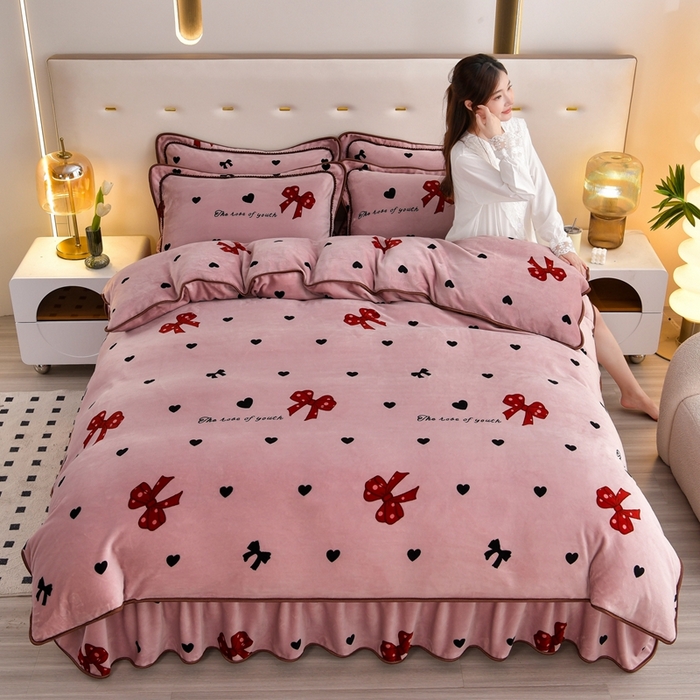 91家纺网 家纺一手货源 找家纺 芯诗曼2025新款8.5斤直播热款高克重牛奶绒法莱绒水晶金貂法莱绒四件套 蝴蝶结