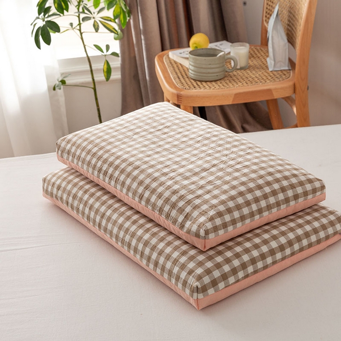 91家纺网 家纺一手货源 找家纺 小米枕芯 2025新款水洗棉荞麦枕头枕芯 咖啡格