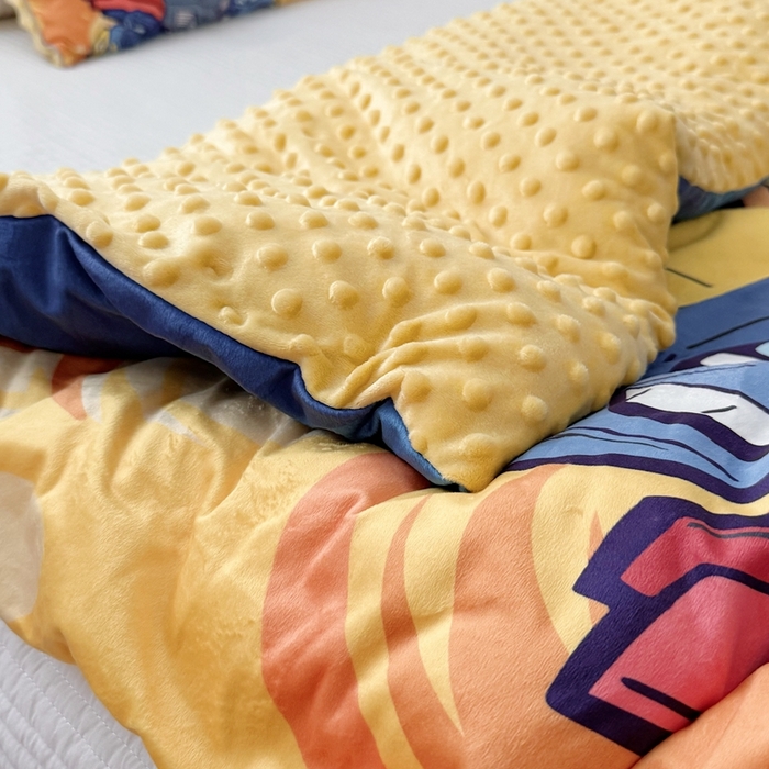 91家纺网 家纺一手货源 找家纺 萌宝家纺 2025新款可拆洗A类儿童豆豆绒大豆冬被儿童婴儿绒春秋被安抚被被子被芯 机甲战士