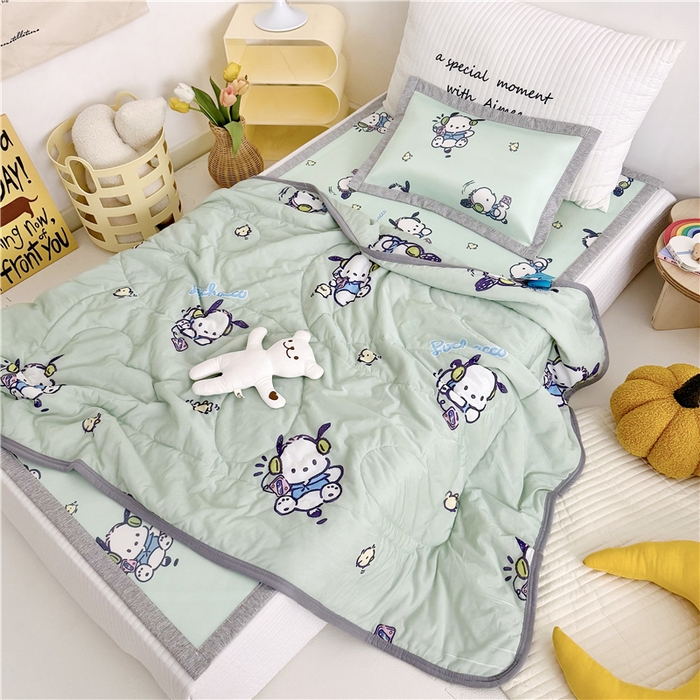 91家纺网 家纺一手货源 找家纺 萌宝家纺 2025新款三丽鸥凉感丝夏被凉席三件套幼儿园小学生宿舍系列 帕恰狗
