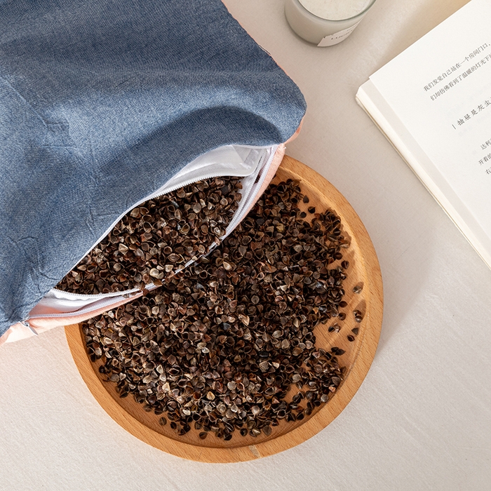 91家纺网 家纺一手货源 找家纺 小米枕芯 2025新款水洗棉荞麦枕头枕芯 牛仔蓝