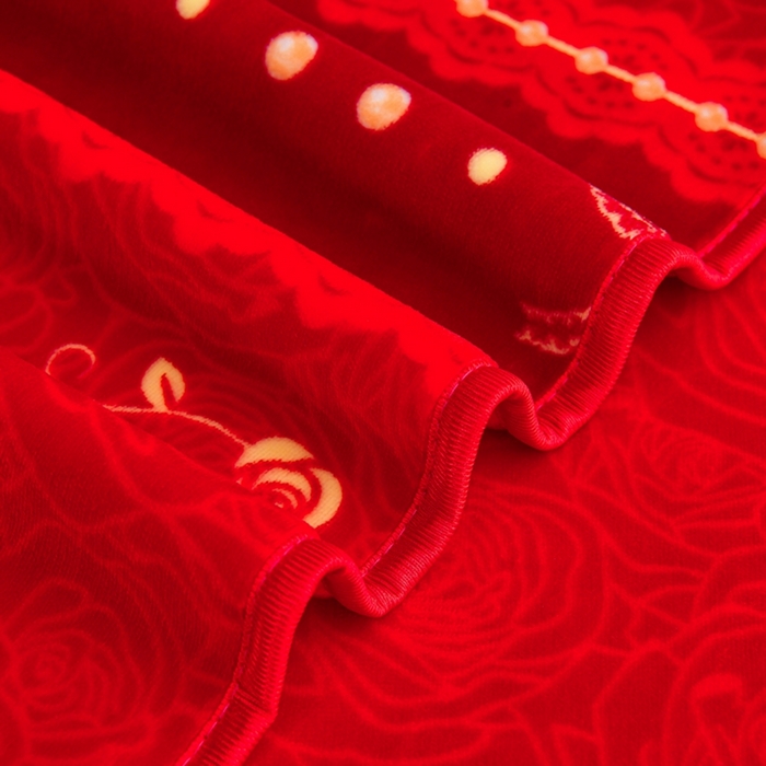 91家纺网 家纺一手货源 找家纺 芯诗曼2025新款8.5斤直播热款高克重牛奶绒法莱绒水晶金貂法莱绒四件套 今生缘