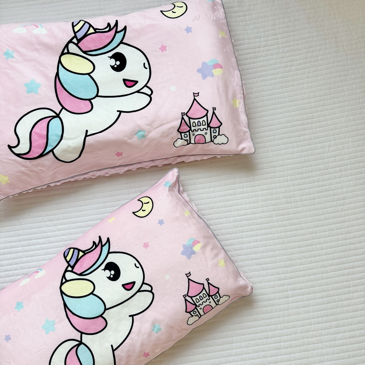 91家纺网 家纺一手货源 找家纺 萌宝家纺 2025新款大版儿童豆豆绒枕套幼儿园安抚枕头枕芯 小马