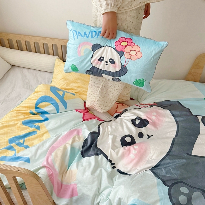 91家纺网 家纺一手货源 找家纺 萌宝家纺 2025新款可拆洗A类儿童豆豆绒大豆冬被儿童婴儿绒春秋被安抚被被子被芯 气球熊猫