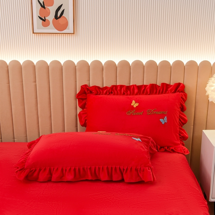 91家纺网 家纺一手货源 找家纺 唐人居 2025新款宝宝绒毛巾绣花边四件套-蒲公英之恋 蒲公英之恋-红