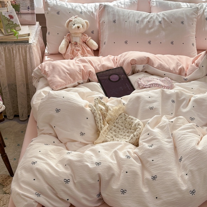 91家纺网 家纺一手货源 找家纺 丽美人家纺 2025新款【全尺寸不断货】高克重木棉提花双层纱四件套 QB粉色蝴蝶结