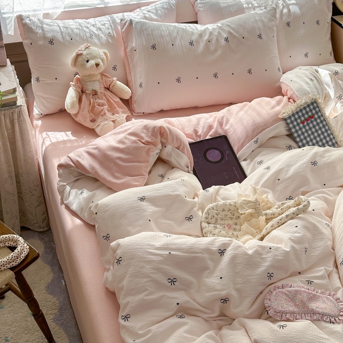 91家纺网 家纺一手货源 找家纺 丽美人家纺 2025新款【全尺寸不断货】高克重木棉提花双层纱四件套 QB粉色蝴蝶结