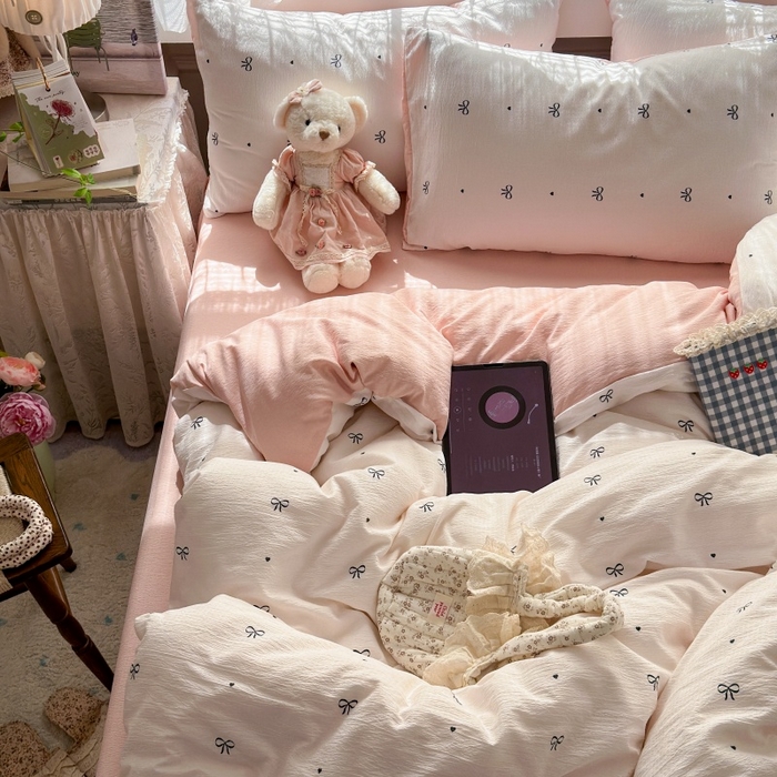 91家纺网 家纺一手货源 找家纺 丽美人家纺 2025新款【全尺寸不断货】高克重木棉提花双层纱四件套 QB粉色蝴蝶结