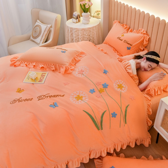 91家纺网 家纺一手货源 找家纺 唐人居 2025新款宝宝绒毛巾绣花边四件套-蒲公英之恋 蒲公英之恋-橘