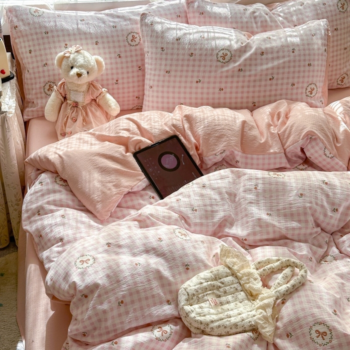 91家纺网 家纺一手货源 找家纺 丽美人家纺 2025新款【全尺寸不断货】高克重木棉提花双层纱四件套 QB格子蝴蝶结