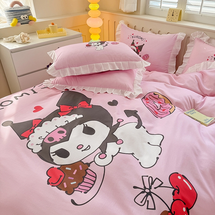 91家纺网 家纺一手货源 找家纺 2025新款大版三丽鸥系列 纯棉床单全棉床裙学生三四件套 花边款 花边款-美味库洛米