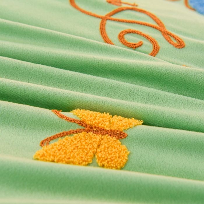 91家纺网 家纺一手货源 找家纺 唐人居 2025新款宝宝绒毛巾绣花边四件套-蒲公英之恋 蒲公英之恋-绿