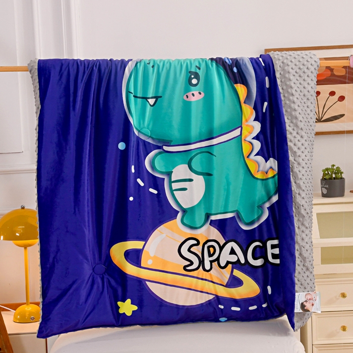 91家纺网 家纺一手货源 找家纺 萌宝家纺 2025新款可拆洗A类儿童豆豆绒大豆冬被儿童婴儿绒春秋被安抚被被子被芯 太空恐龙