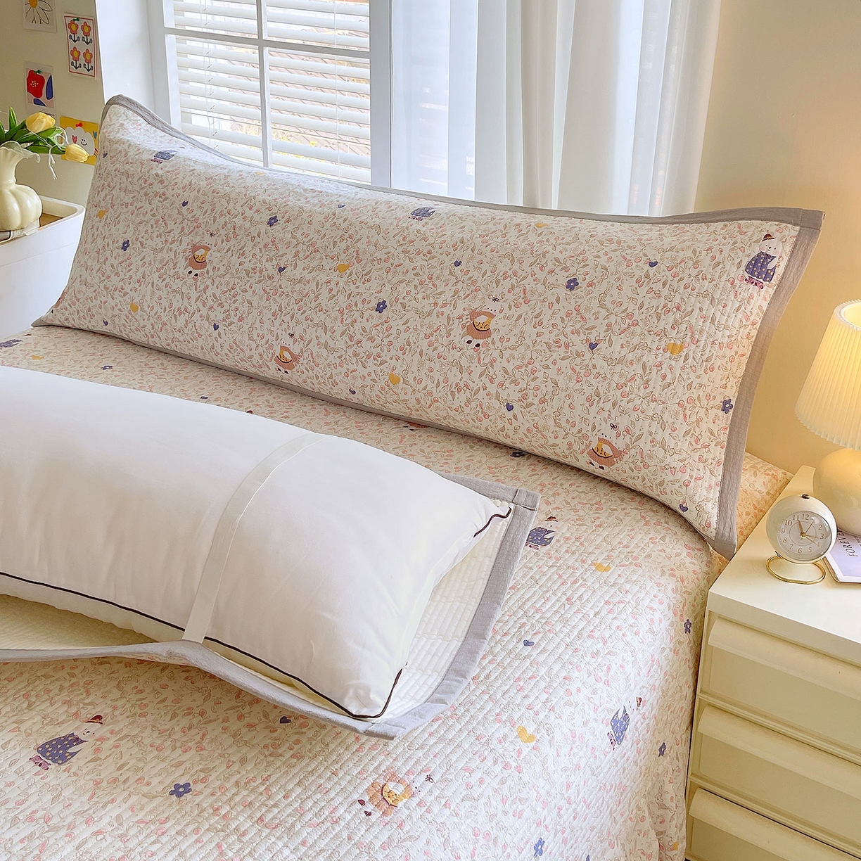 91家纺网 家纺一手货源 找家纺 雨彤家纺 2025新款A类双层纱夹棉双人枕巾 萌萌哒