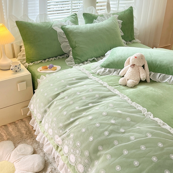 91家纺网 家纺一手货源 找家纺 唐人居 2025新款法式蕾丝花边宝宝绒四件套--安妮系列 安妮-果绿