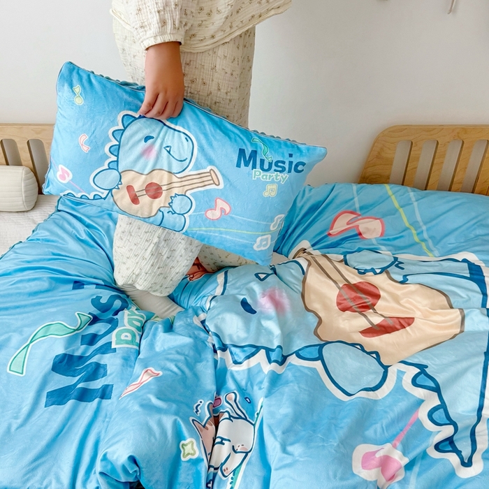 91家纺网 家纺一手货源 找家纺 萌宝家纺 2025新款可拆洗A类儿童豆豆绒大豆冬被儿童婴儿绒春秋被安抚被被子被芯 音乐恐龙