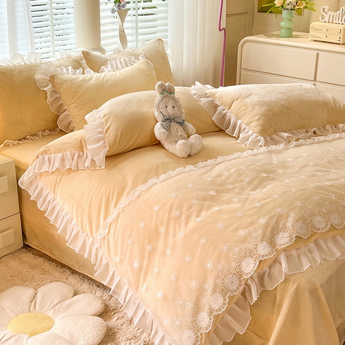 91家纺网 家纺一手货源 找家纺 唐人居 2025新款法式蕾丝花边宝宝绒四件套--安妮系列 安妮-黄