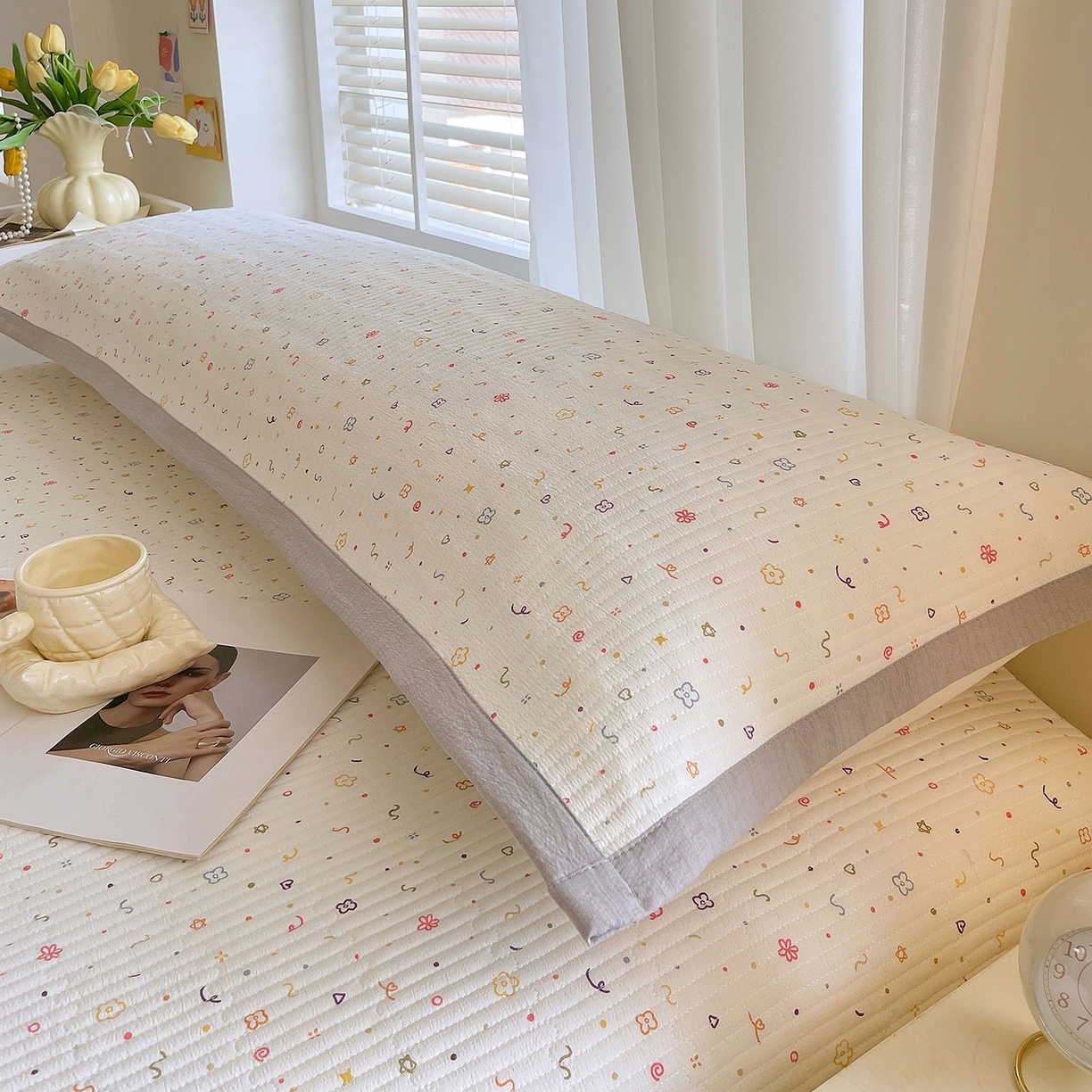 91家纺网 家纺一手货源 找家纺 雨彤家纺 2025新款A类双层纱夹棉双人枕巾 小确幸